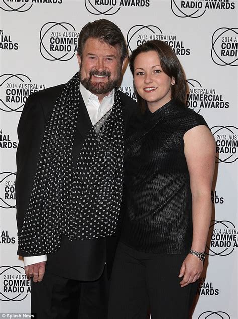 derryn hinch dating.